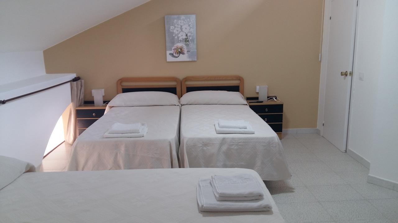 Pension El Tabanu Celorio  Extérieur photo